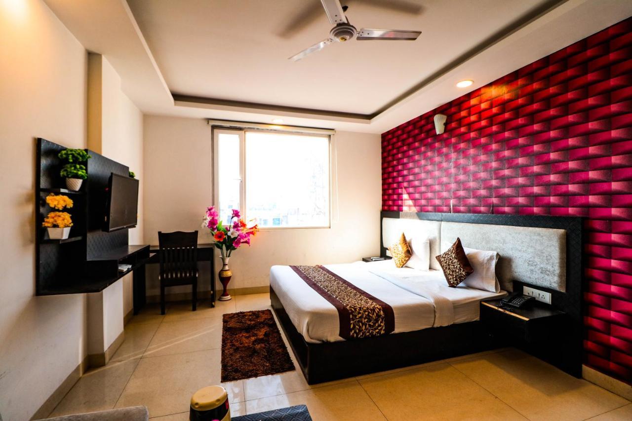 Hotel Olive Zone Near Delhi Airport นิวเดลี ภายนอก รูปภาพ