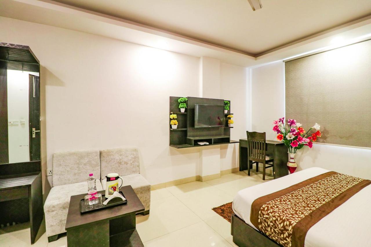 Hotel Olive Zone Near Delhi Airport นิวเดลี ภายนอก รูปภาพ